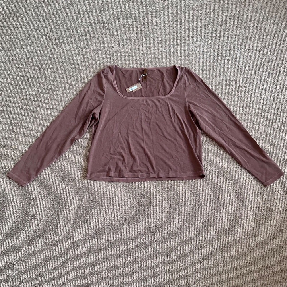 Skims Penny Vintage Scoop Long Sleeve T-Shirt, Size 4X NWT